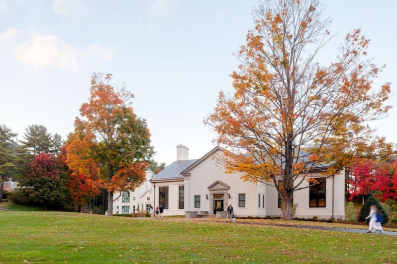 Geier Library Exterior
