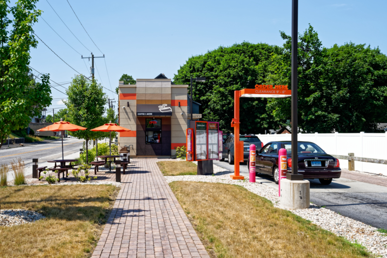 305 East Main St. Drive Up